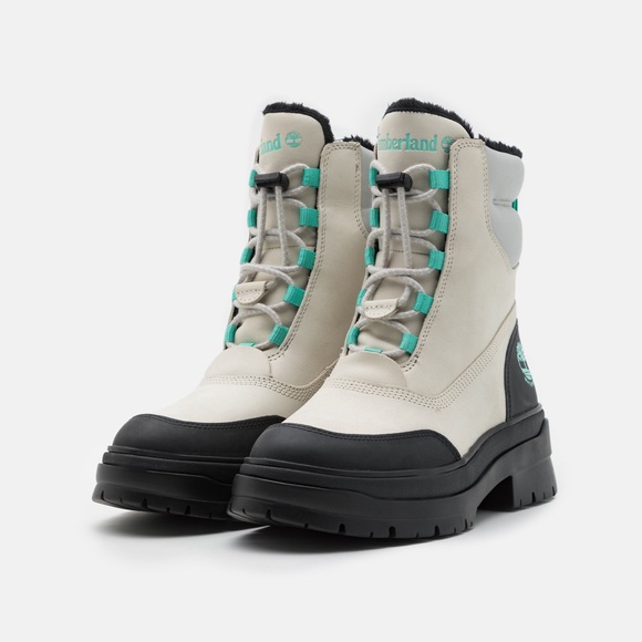 NWOT Women’s TIMBERLAND Boot 91/2 - Picture 5 of 11